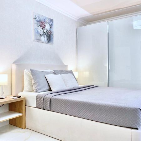 Sea View Apartment With Free Parking Pomorie Exterior photo