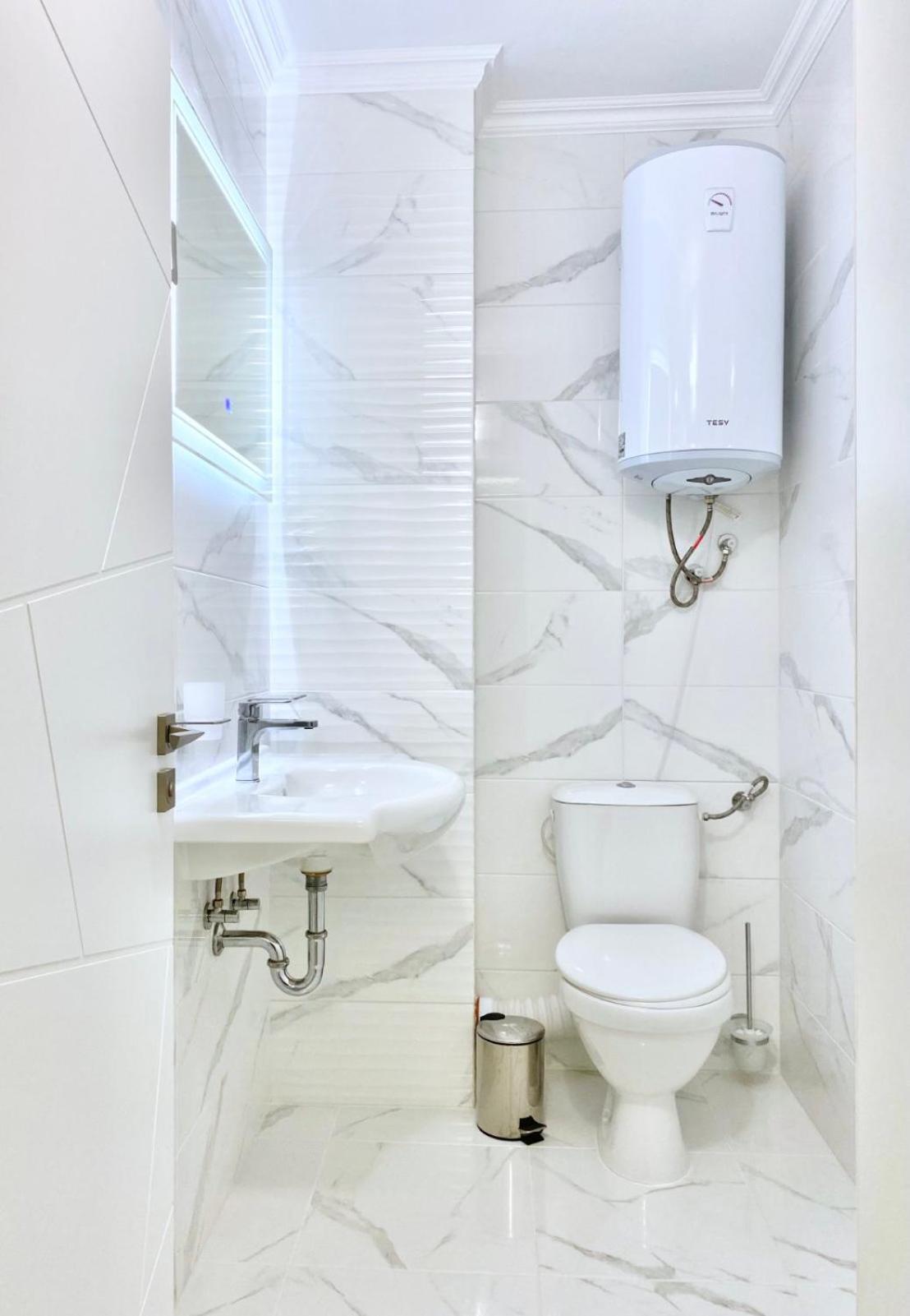 Sea View Apartment With Free Parking Pomorie Exterior photo